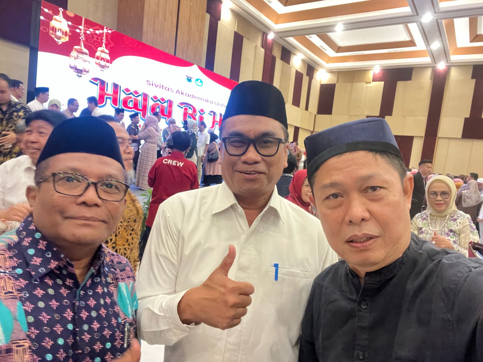 300 Alumni FEB Unhas Perkuat Soliditas Melalui Kegiatan Halal Bihalal