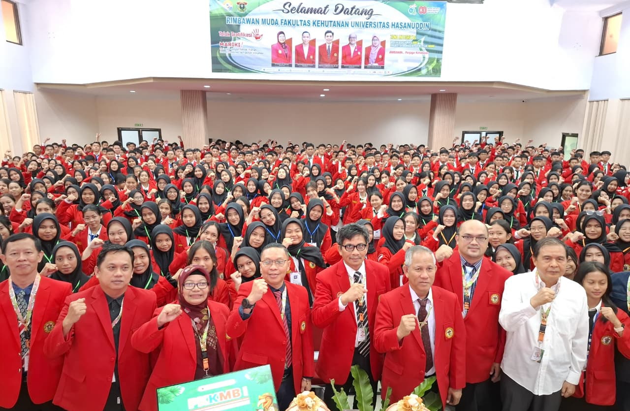 Fakultas Kehutanan Unhas Sambut 466 Mahasiswa Baru 2025, Dekan: Kalian Harus Bangga!