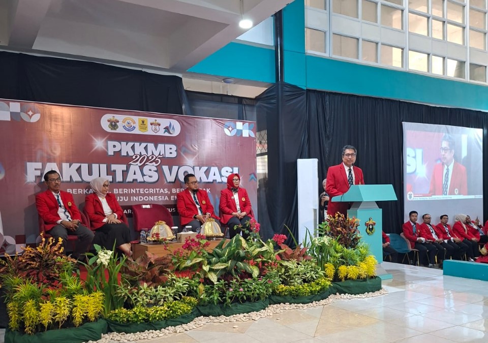 Fakultas Vokasi Unhas Sambut 544 Mahasiswa Baru dalam PKKMB 2025