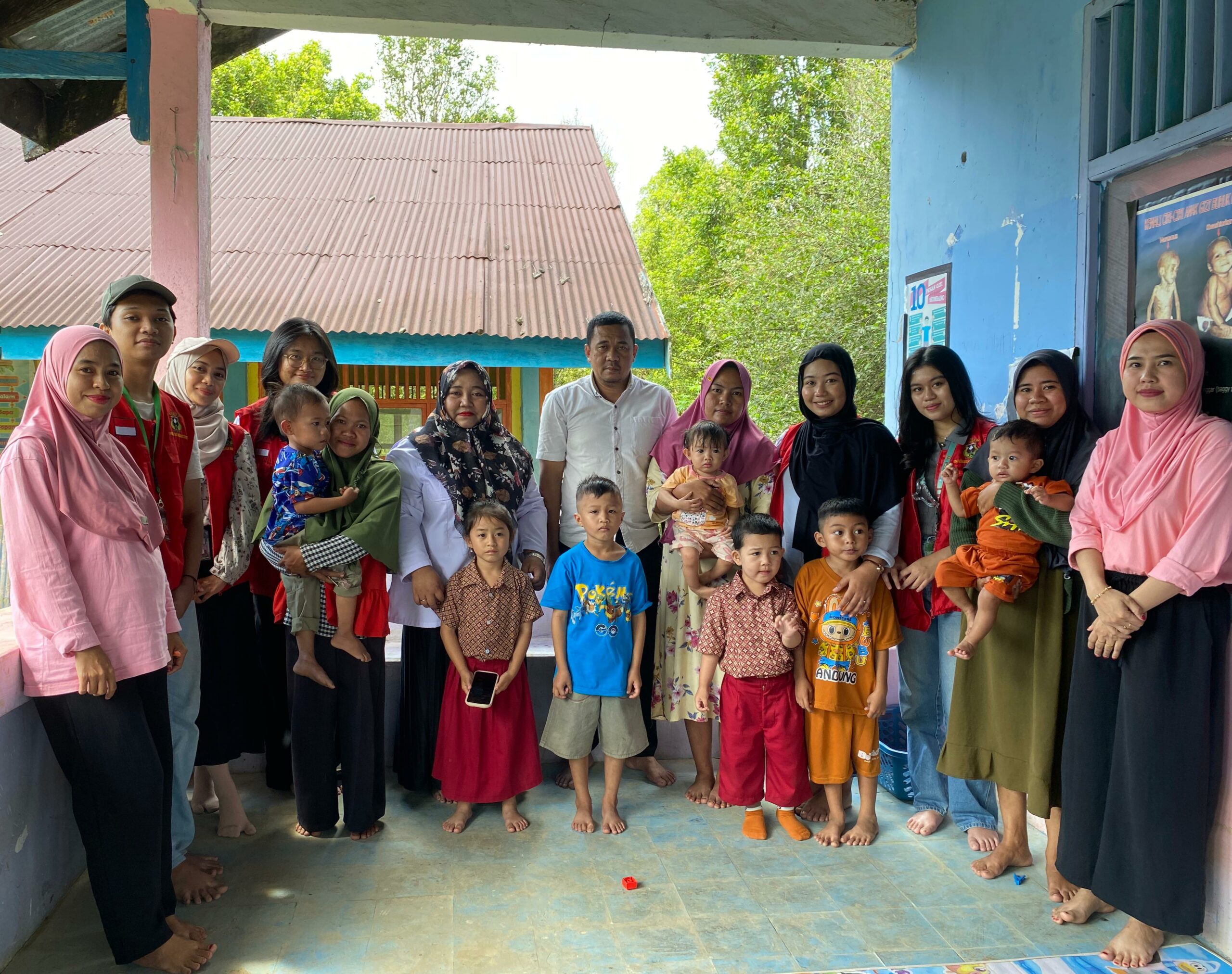 Mahasiswa KKN UNHAS Dorong Ketahanan Pangan Rumah Tangga untuk Menurunkan Risiko Stunting